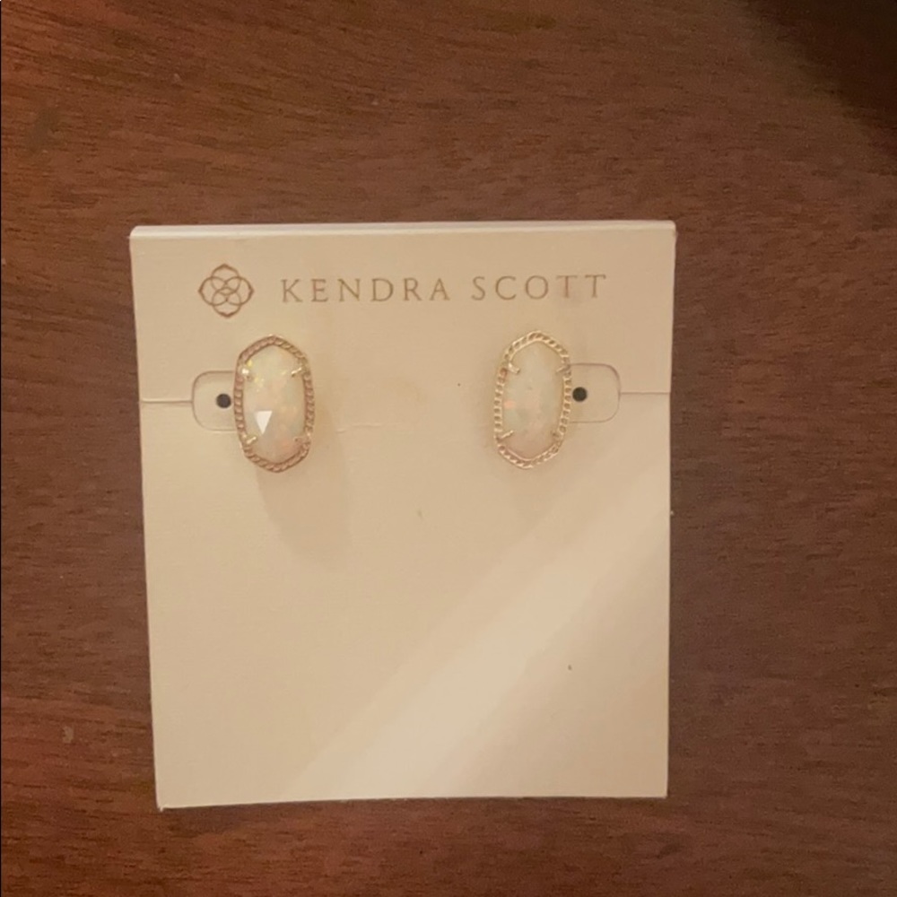Kendra Scott Ellie Gold Drop Earring in Opal